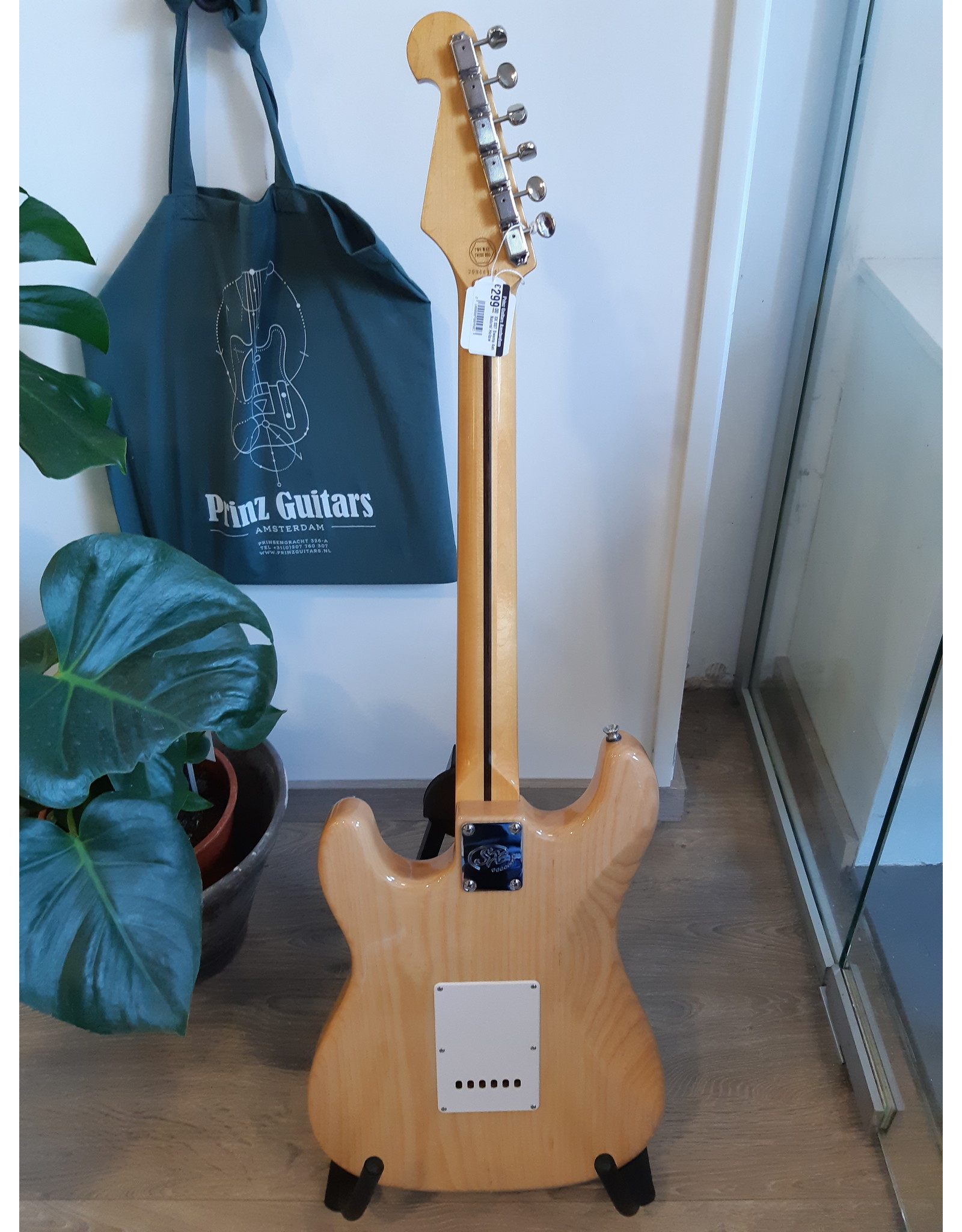 Sx Sst Swamp Ash Natural Hollow Prinz Guitars Amsterdam Sx Sst Swamp Ash Natural Hollow Prinz Guitars Amsterdam