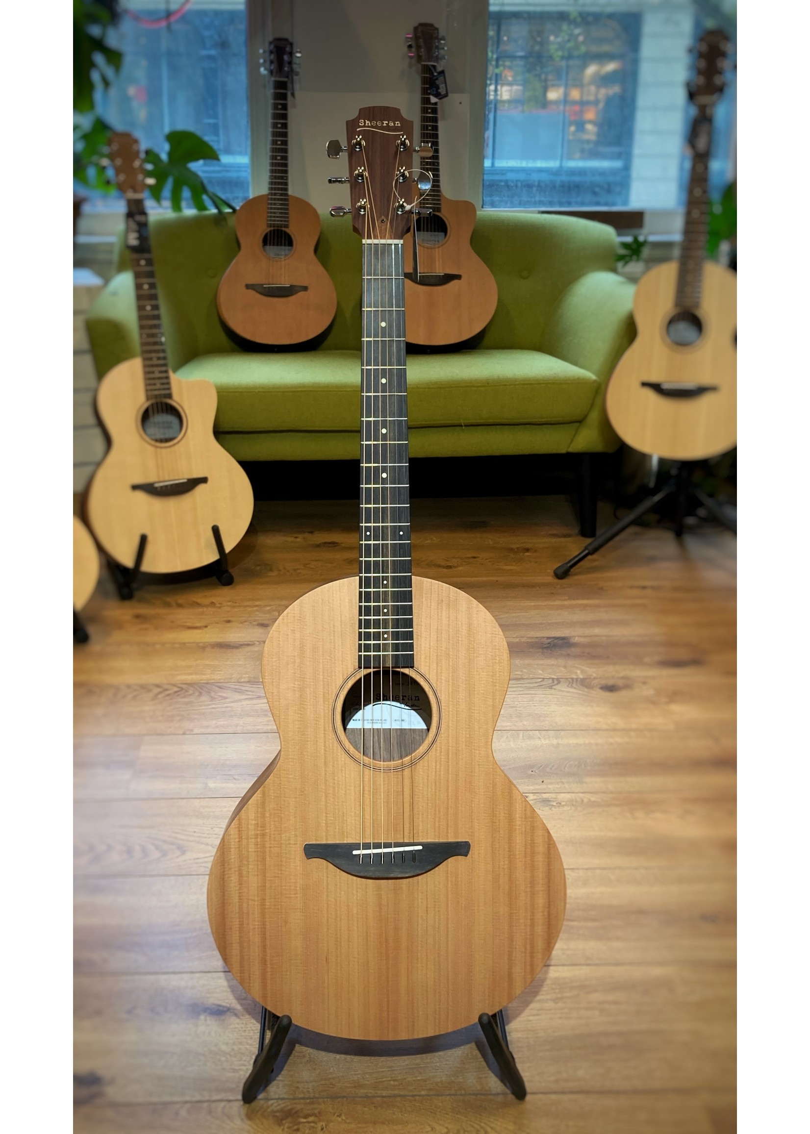 Sheeran by Lowden Sheeran by Lowden S01 Cedar / Walnut