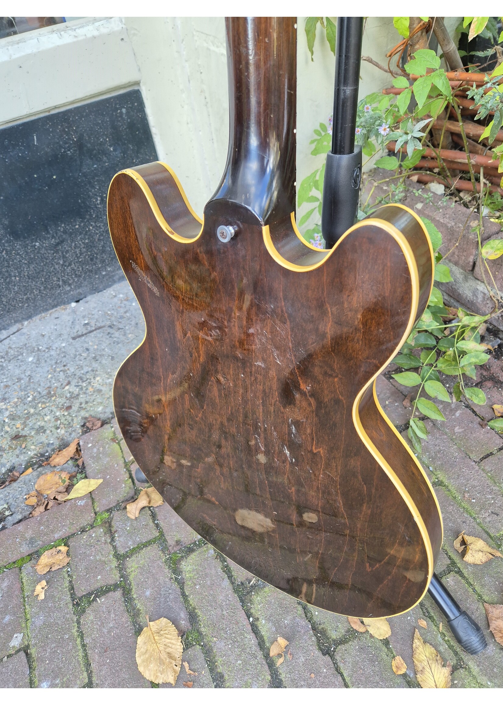 Gibson EB-2 bas 1964