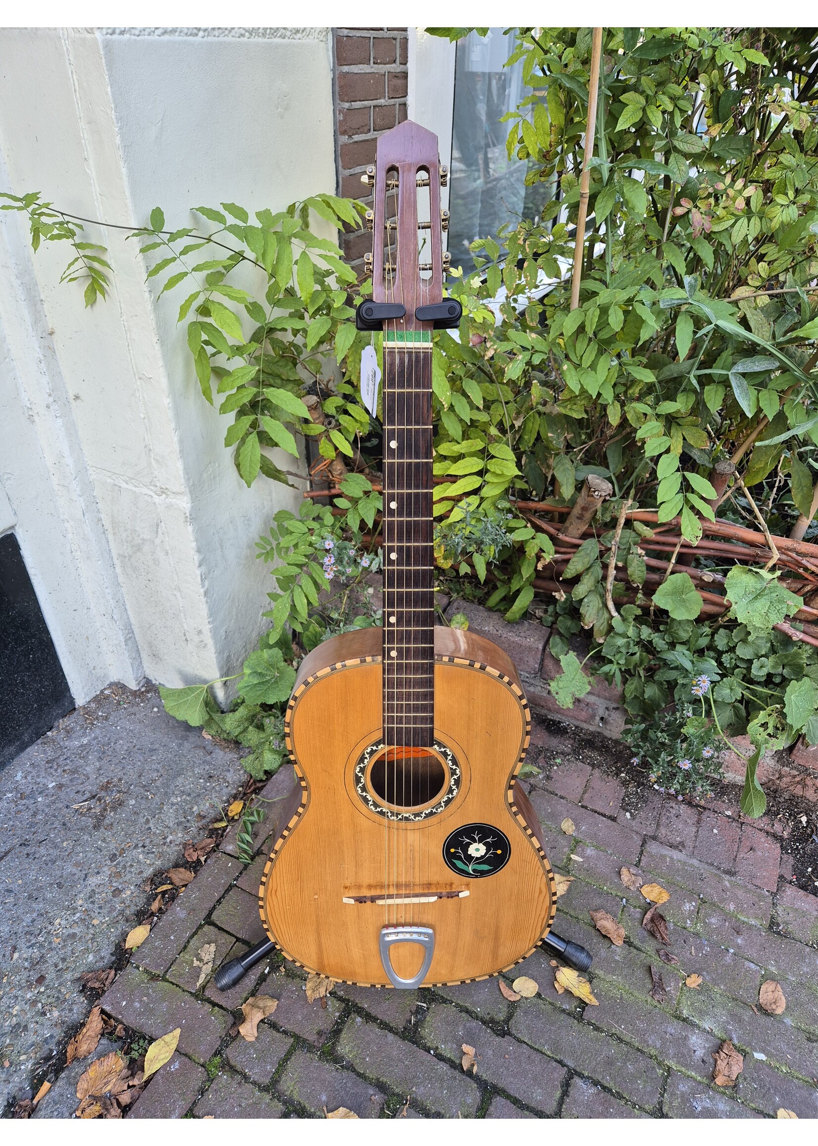 Fratelli Indelicato 1950s gitaar