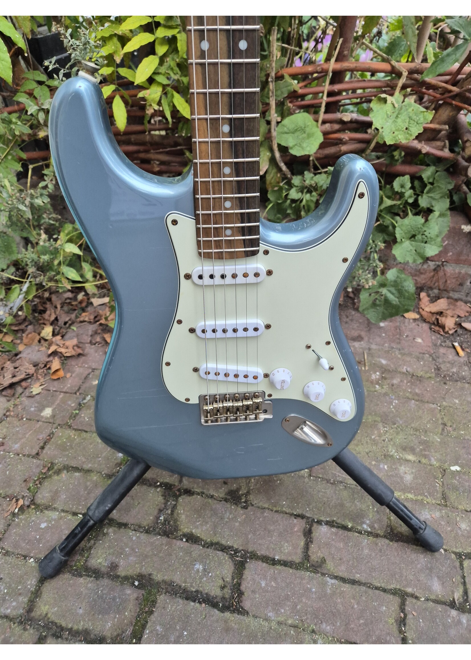 Woodstock Woodstock Old Boy S Ice Blue Metallic Rosewood SSS