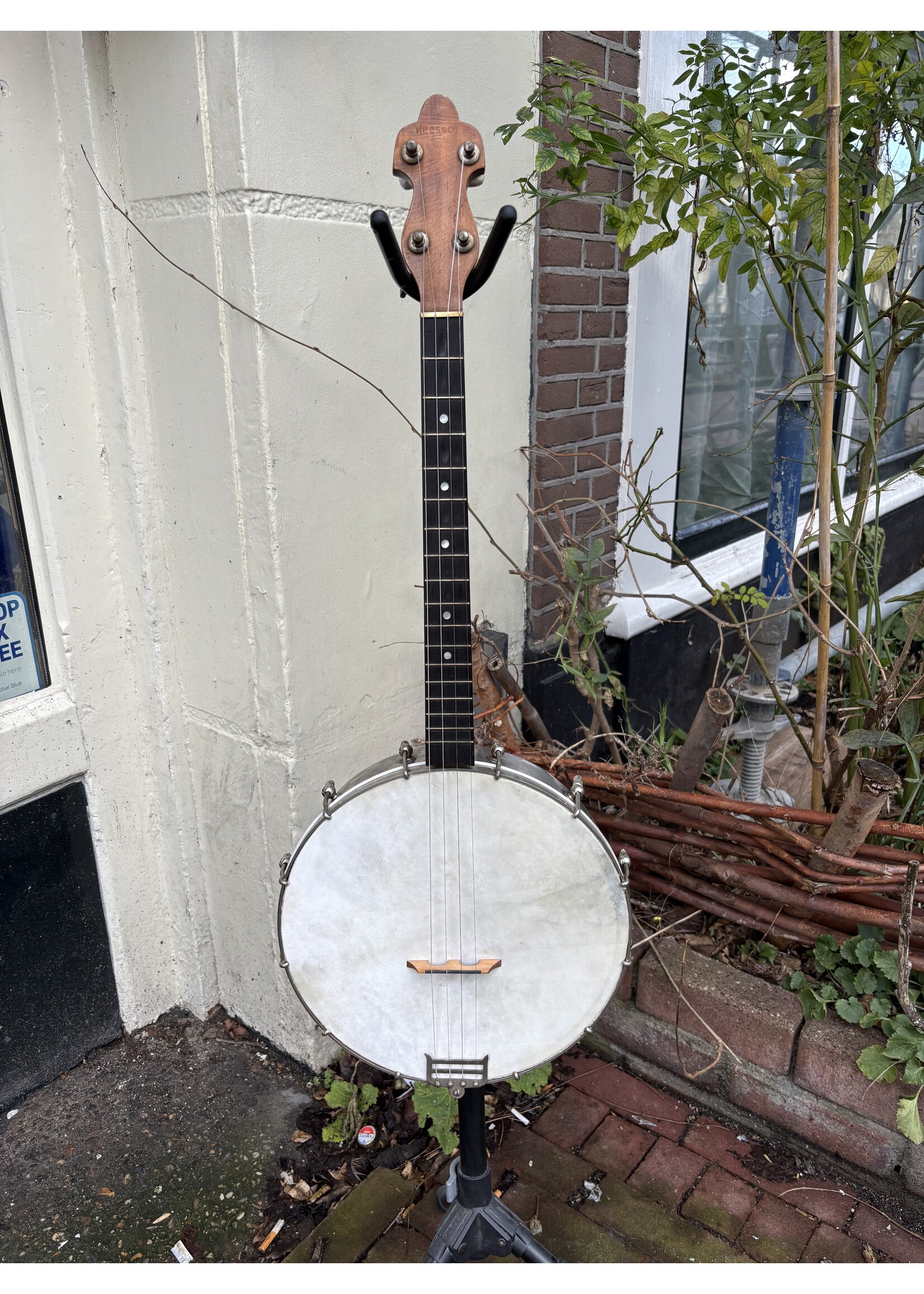 Tenor Banjo Hees & Co +/- 1930