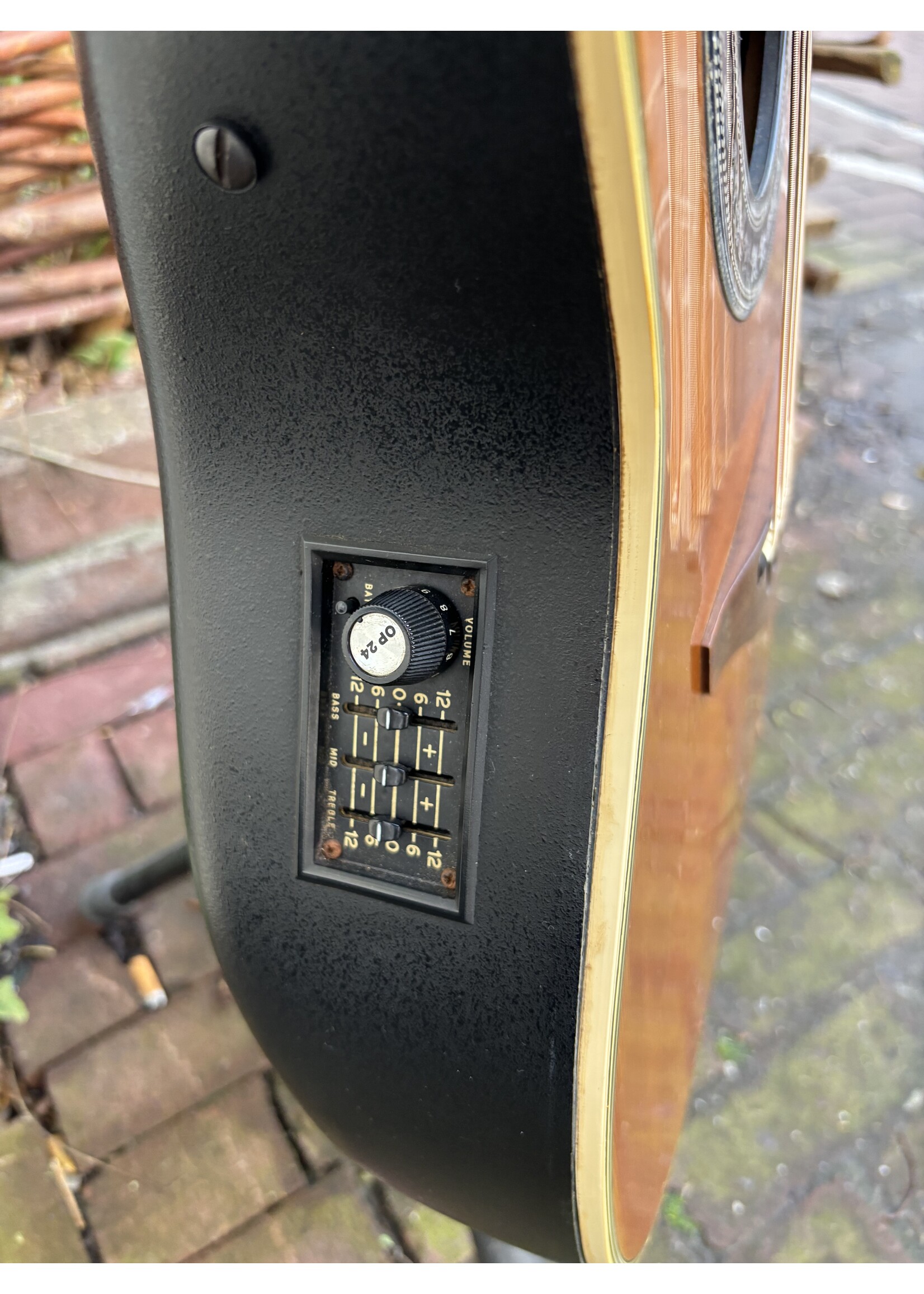 Ovation 1991 Anniversary Collectors