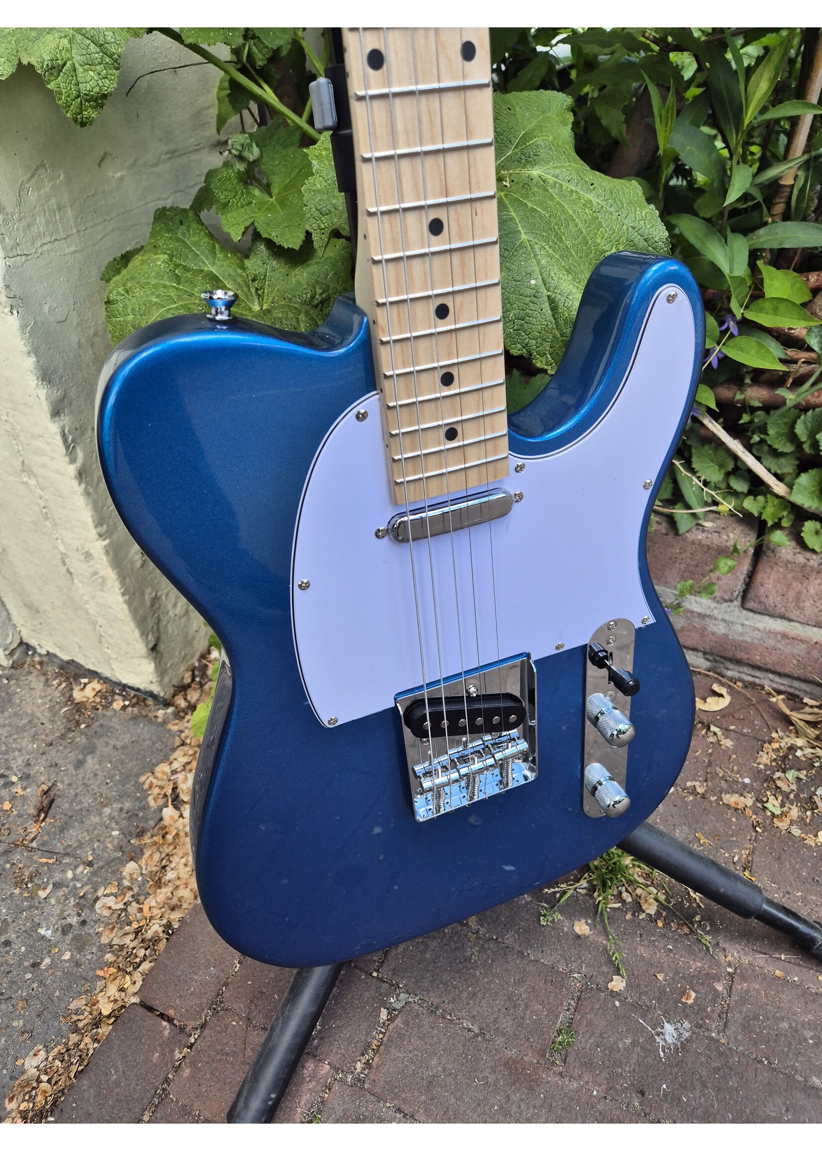 Gould Gould GTE100MBL TE Style Metallic Blue