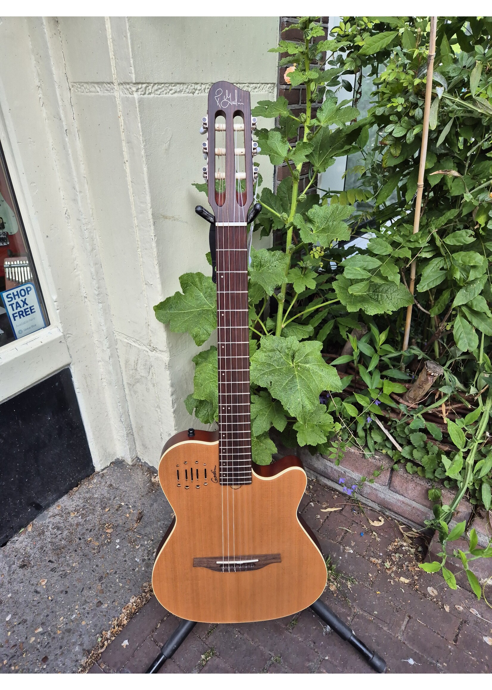 Godin Godin  MultiAc Nylon Encore Natural SG B stock zonder hoes