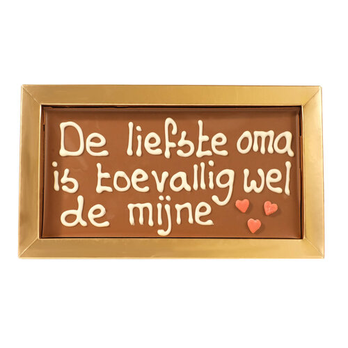 Bonvanie chocolade De liefste oma is toevallig wel de mijne - Chocoladereep met tekst