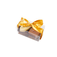 Twee bonbons in mini doosje met logo