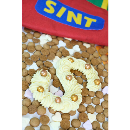 Teddy en Coco chocolade Luxe handgespoten chocoladeletter wit