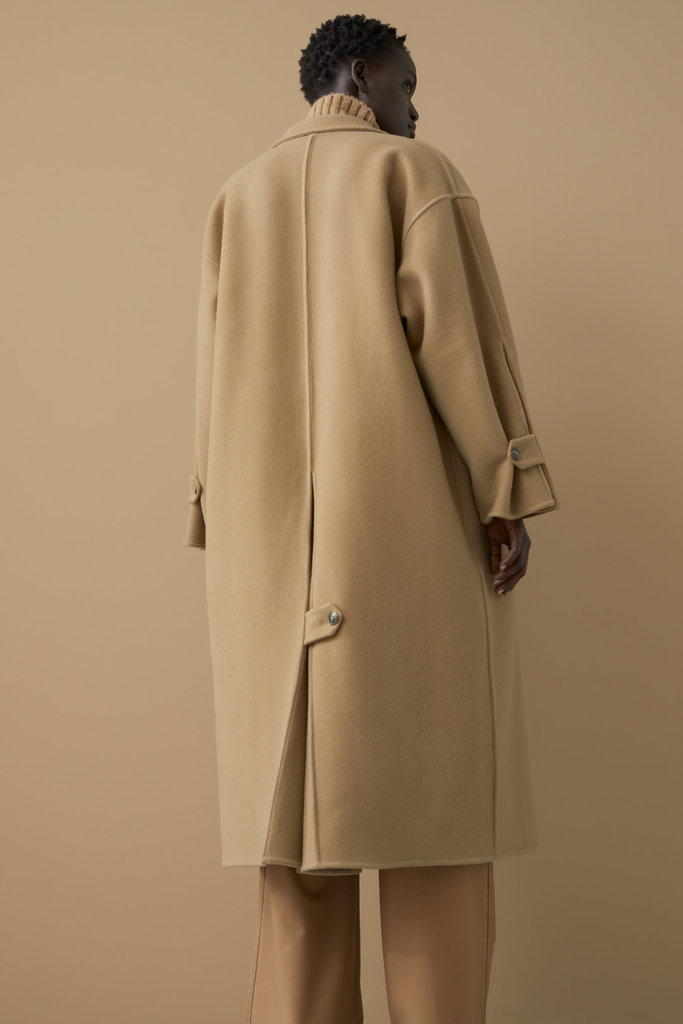 Closed Milton Coat