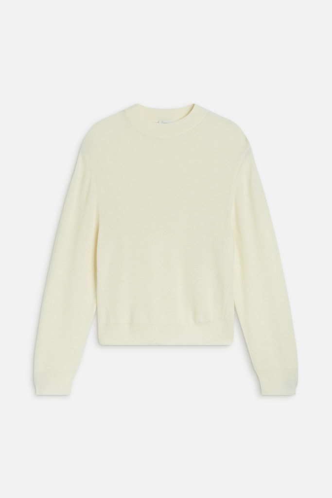 Closed Light Fine Knit Sweater