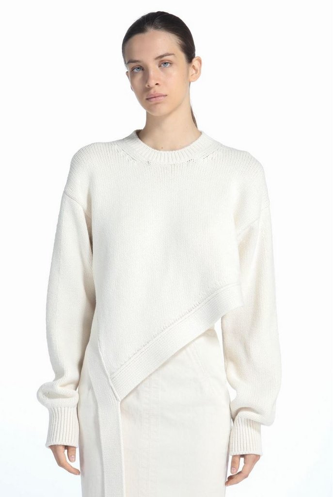 N°21 Asymmetric Jumper