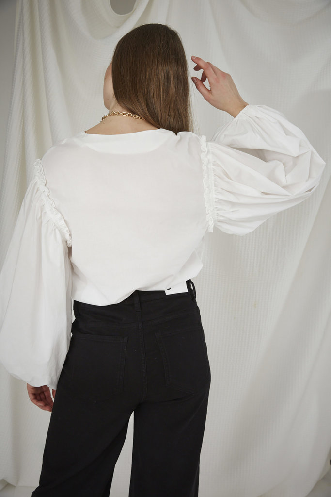 Sandra Sleeve Blouse