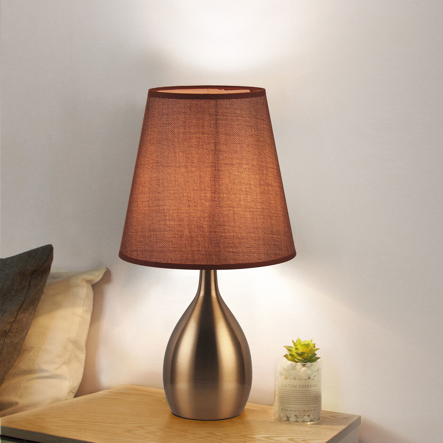 Lampe de table classique avec abat-jour en tissu - Malaga - LumenXL