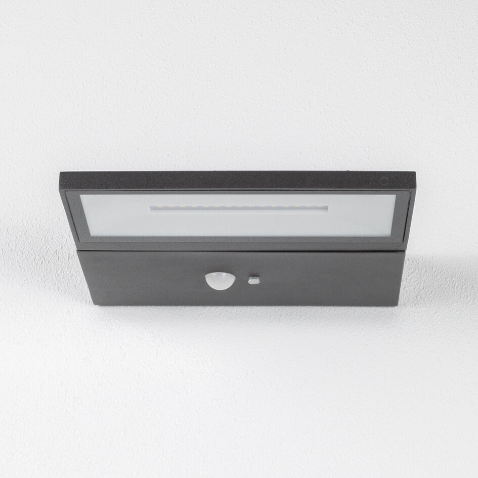 Applique solaire rabattable Arietta à détecteur