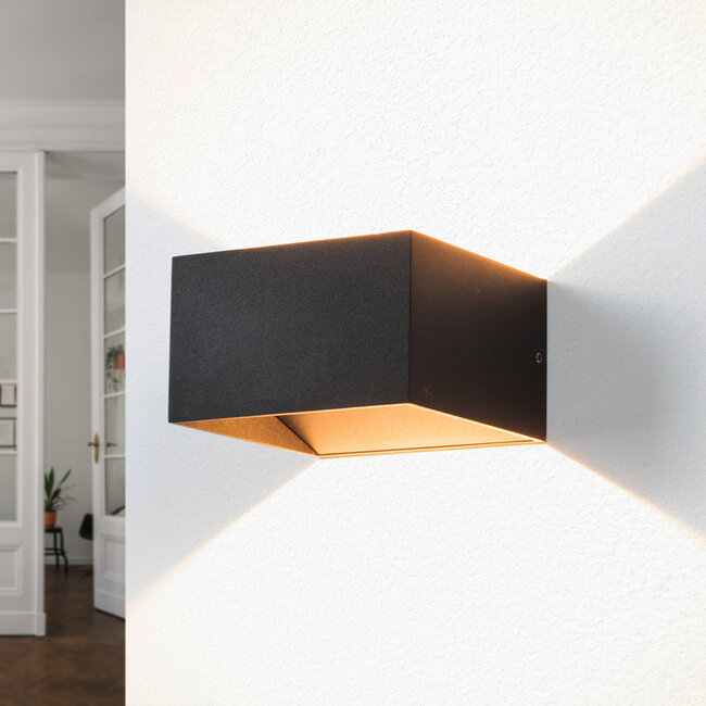 Applique intérieur design moderne noire et dimmable - Lize