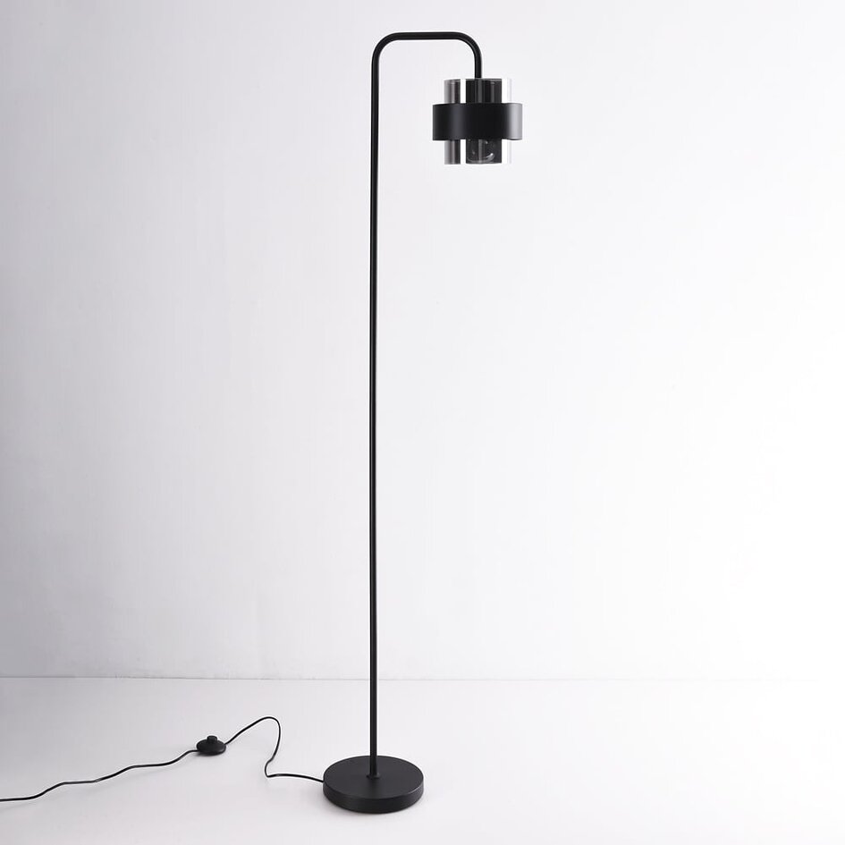 Lampadaire noir Fyke en verre fumé