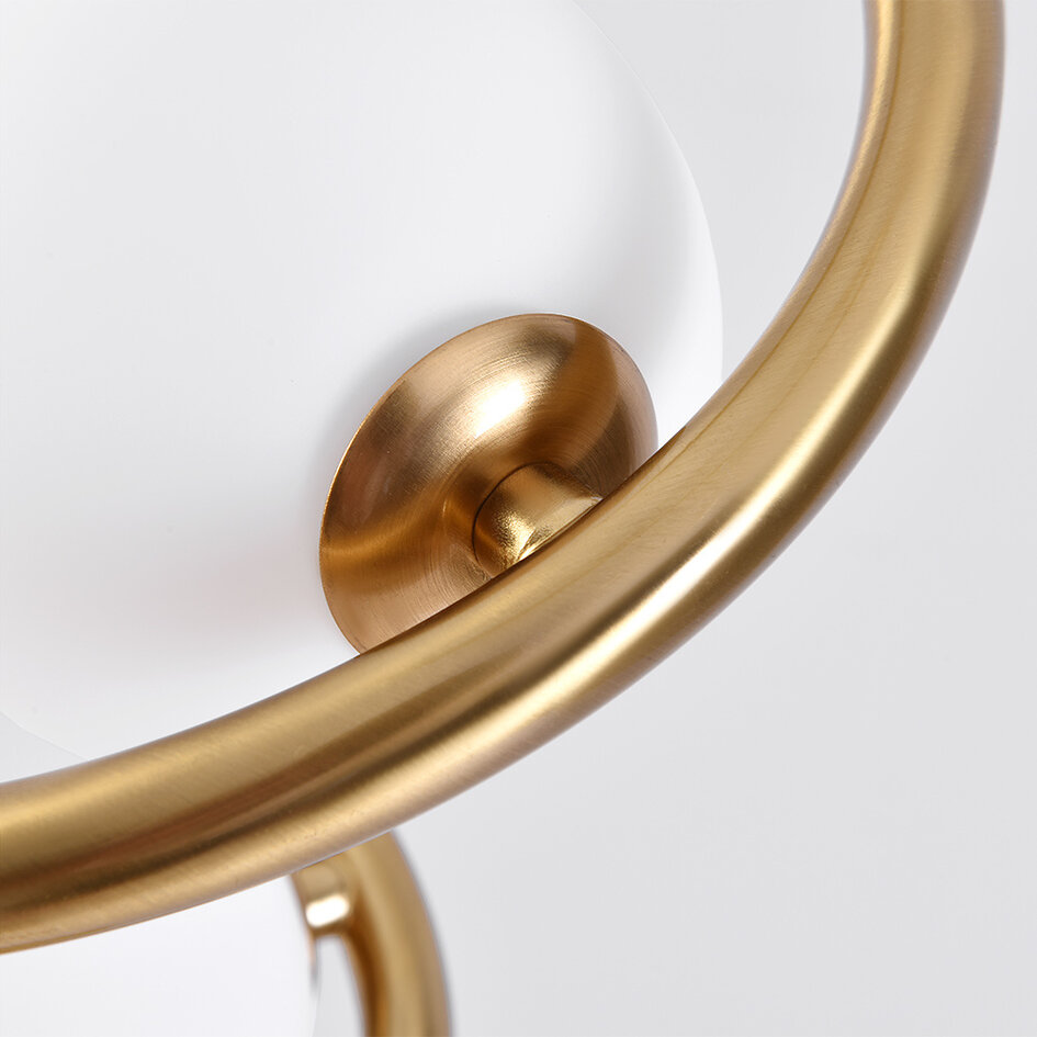 Lampadaire en spirale Lexy 6 lumières en verre blanc laiteux