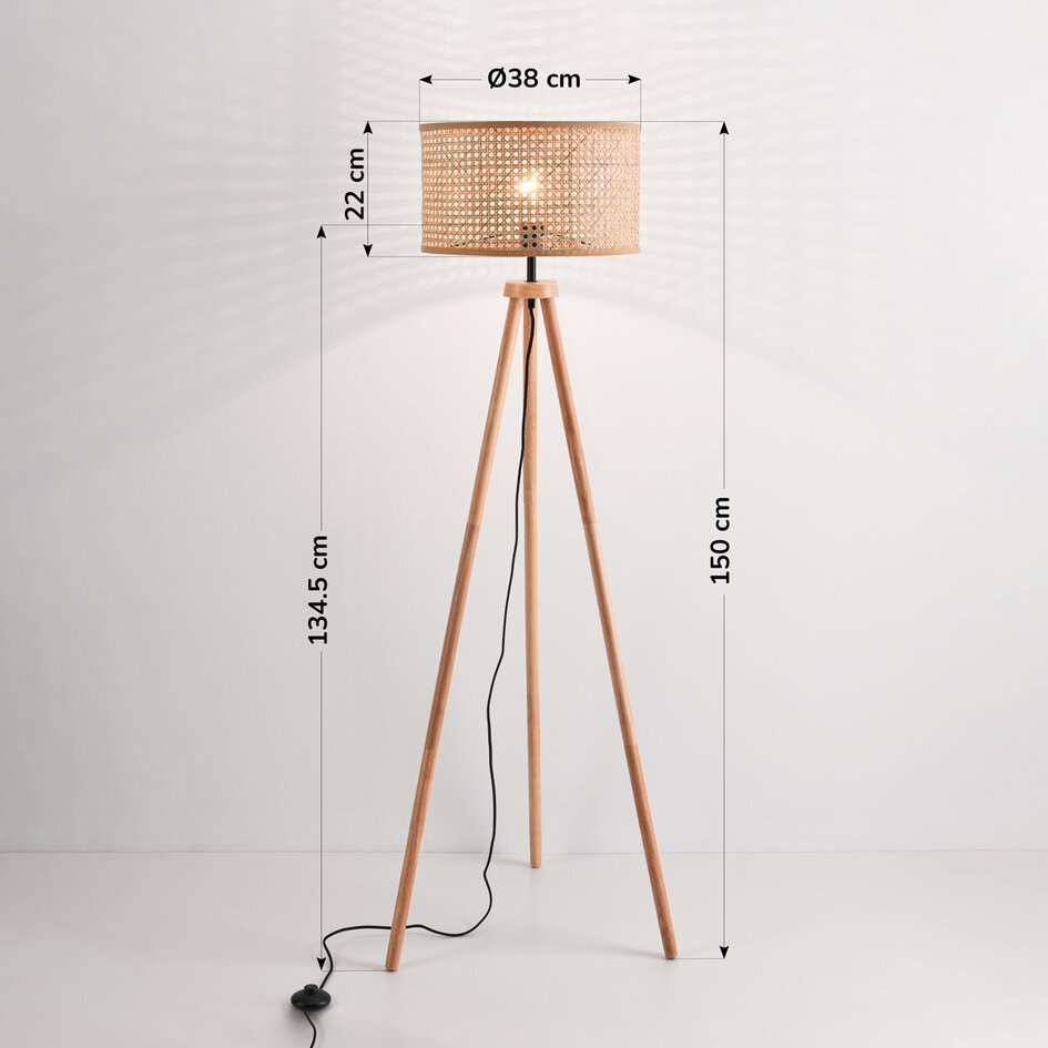 Lampadaire en bois trépied avec abat-jour en rotin - Vime