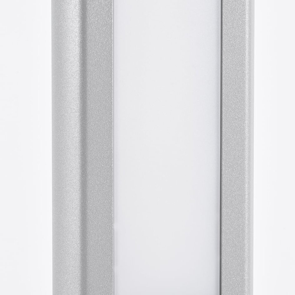 Lampe d'extérieur sur pied Stein argentée à LED intégrée