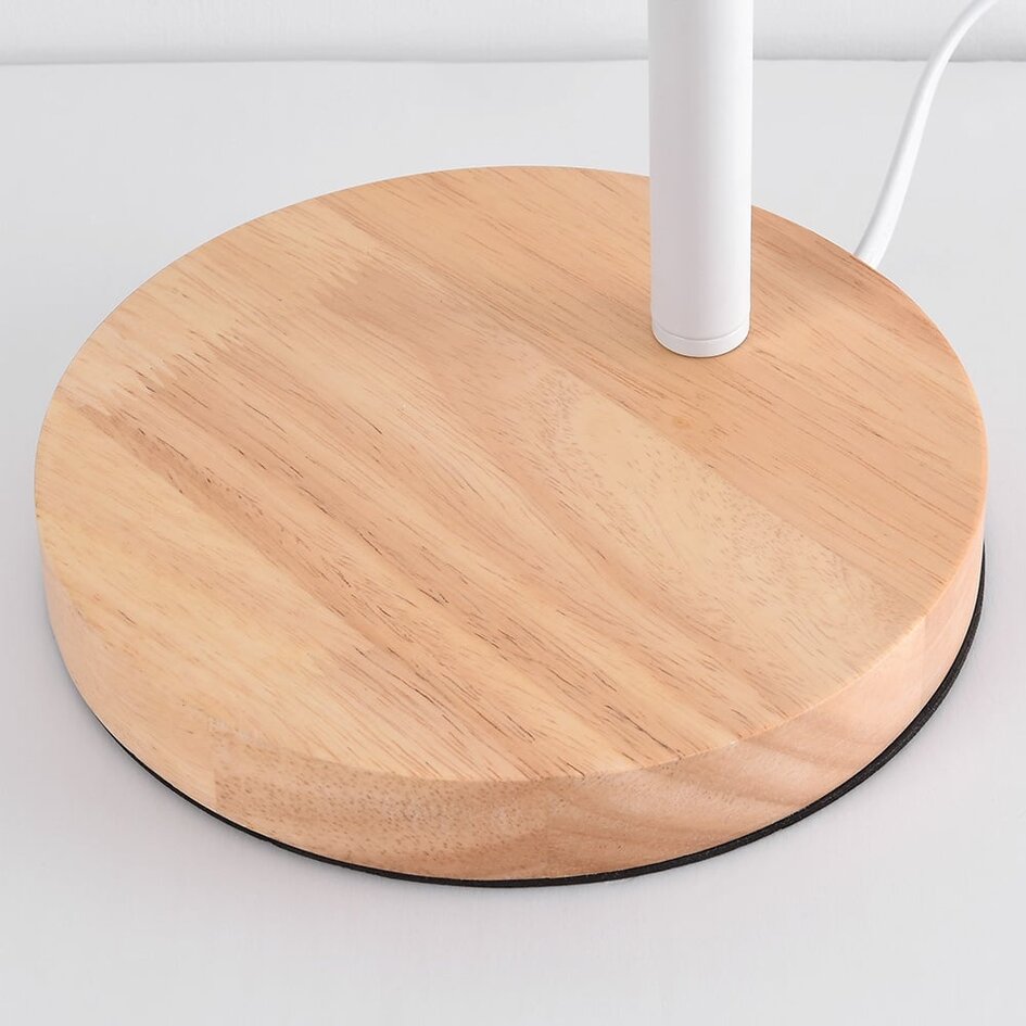 Lampe de table Megan en blanc à pied en chêne clair