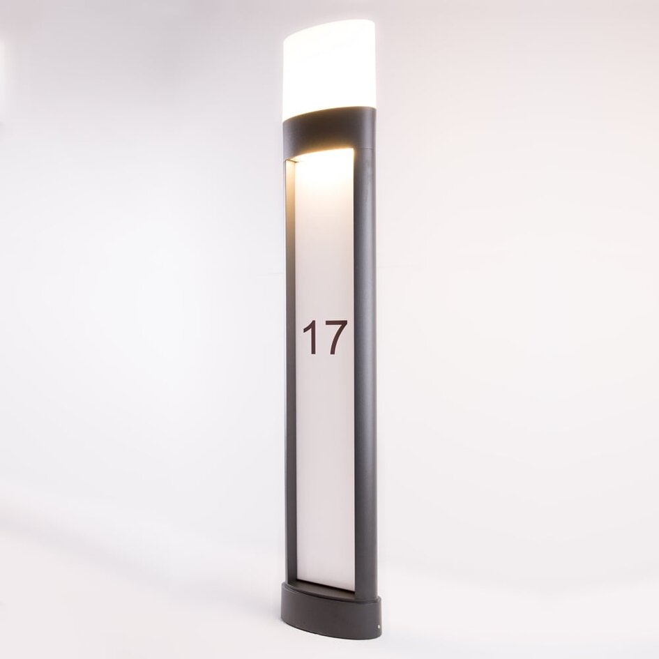 Lampe d'extérieur sur pied Gianna à numéro de maison, LED intégrée