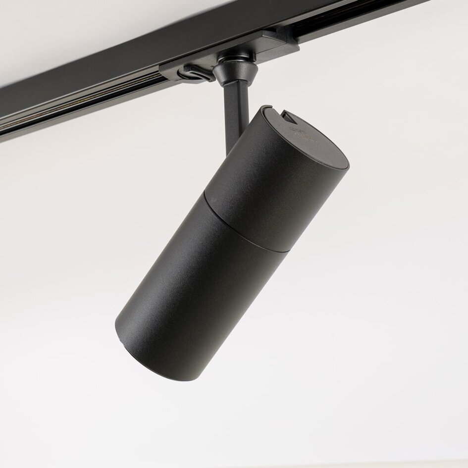 Spot sur rail monophasé Liam - noir avec bord argenté