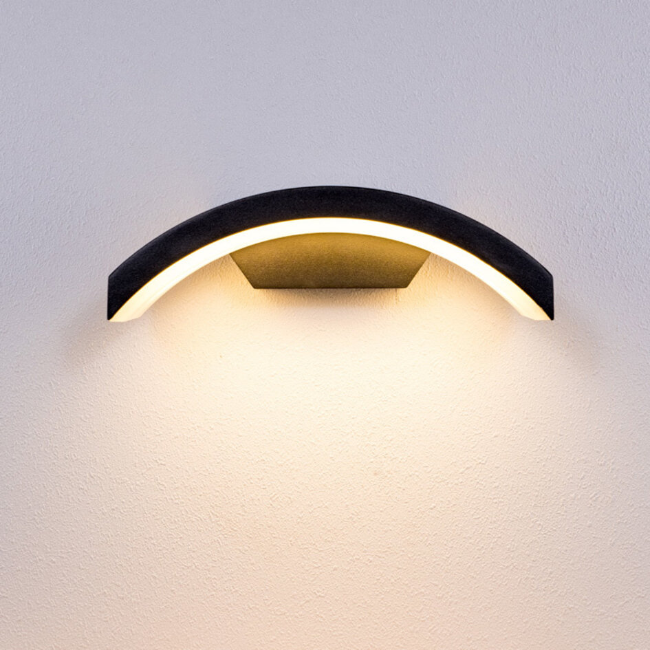 Applique murale extérieure design Vic - noire avec LED intégrée