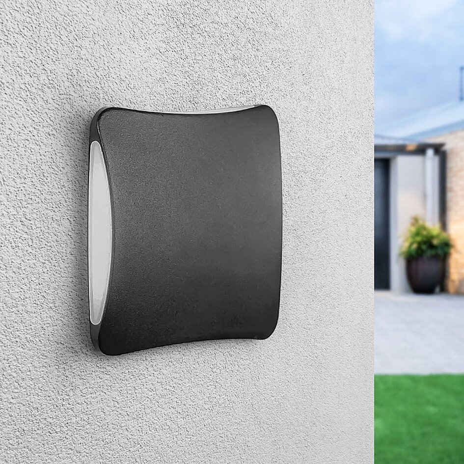 Applique murale extérieure carrée Bonnie - noire avec LED intégrée