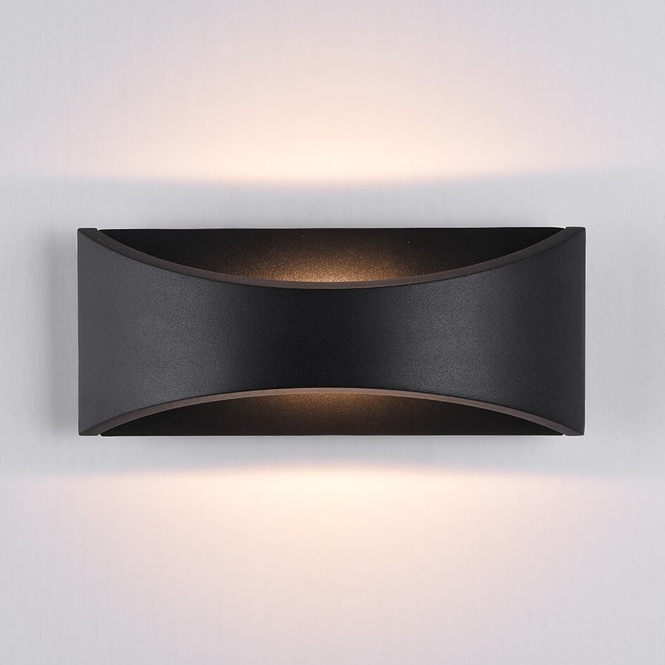 Applique murale extérieure industrielle Bremen - noire avec LED intégrée