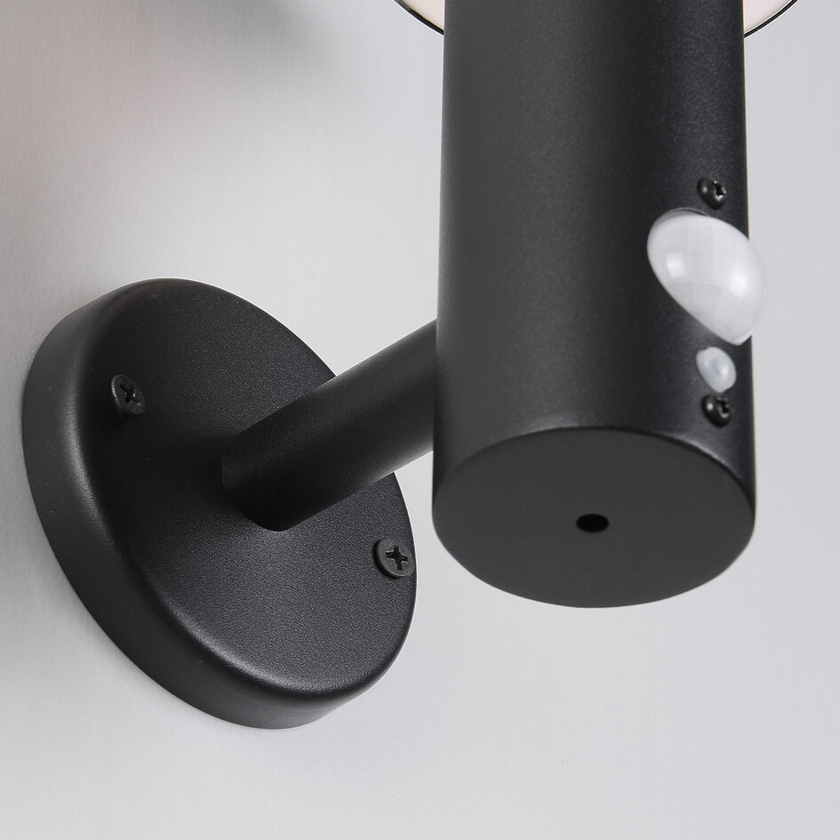 Applique solaire moderne d'extérieur noire avec capteur - Kensington