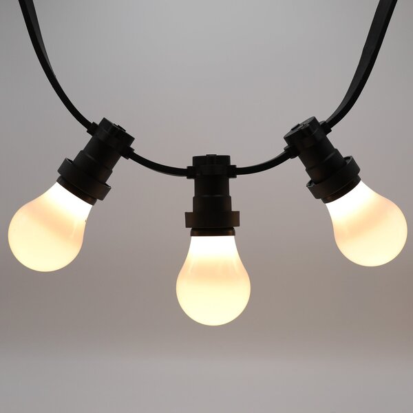 Ampoules guinguette LED blanc chaud avec grande enveloppe opaque, Ø60