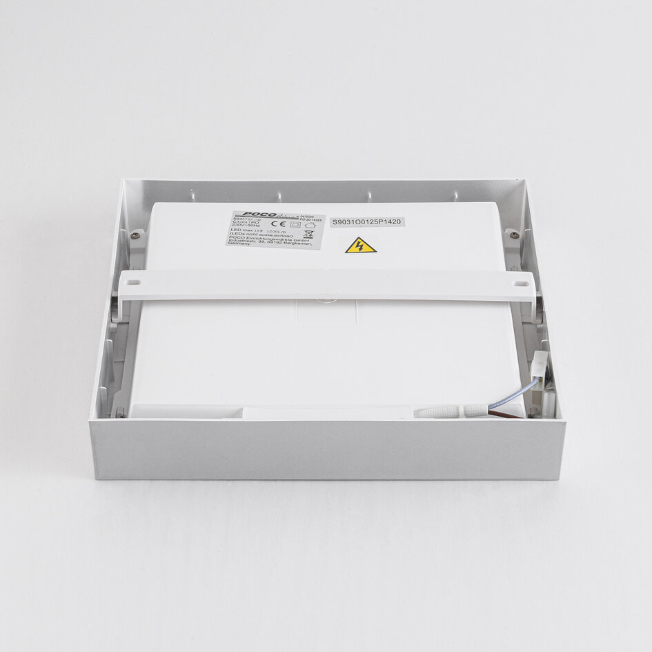 Plafonnier carré avec abat-jour blanc laiteux et LED à 3 niveaux de gradation - Joelle