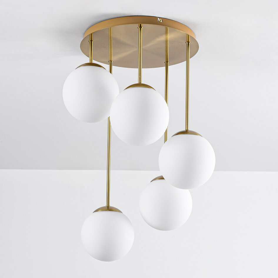 Plafonnier rond or avec verre blanc laiteux, 5 lumières - Carat