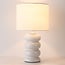 Lampe à poser Sofara en céramique avec abat-jour en tissu - blanche