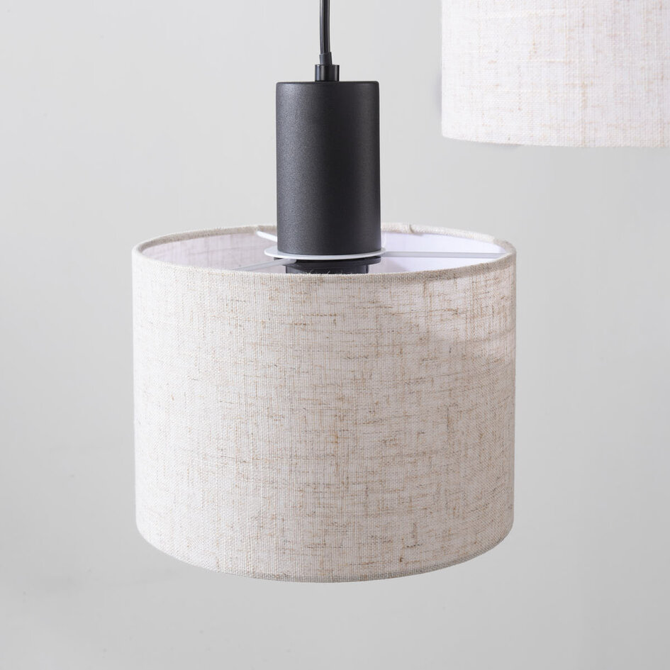 Suspension à 3 lumières Linne avec abat-jours ronds en tissu lin beige