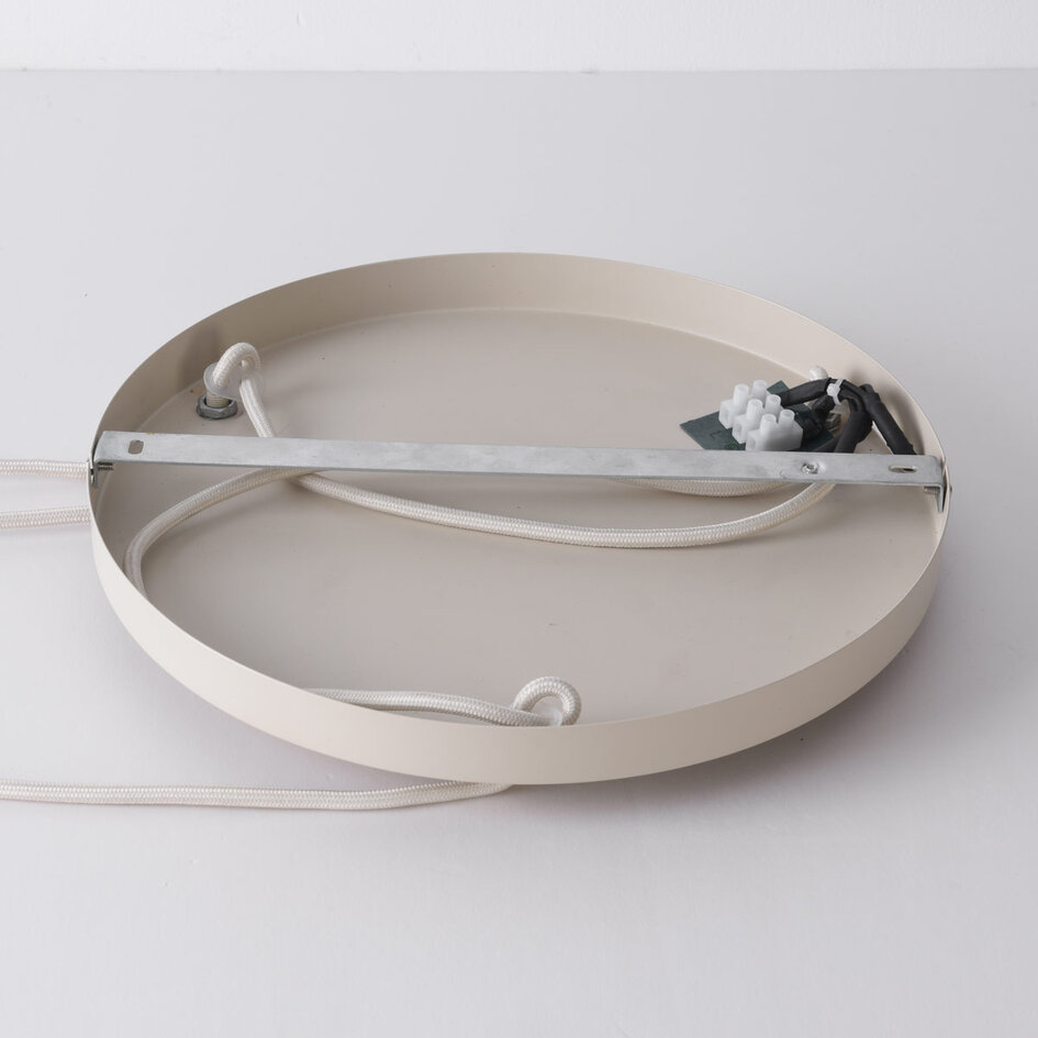 Suspension à 3 lumières Luxin avec double abat-jour en lin – blanc cassé avec accents noirs