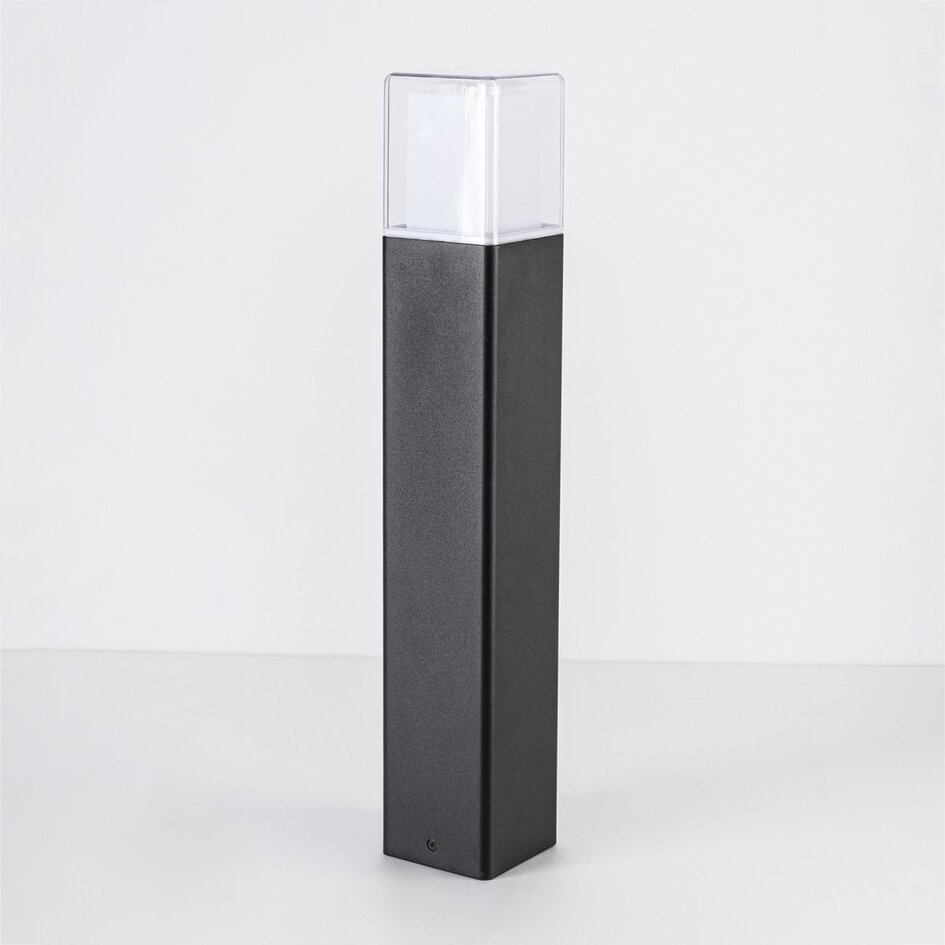 Lampe d'extérieur sur pied Ivo noire à LED intégrée