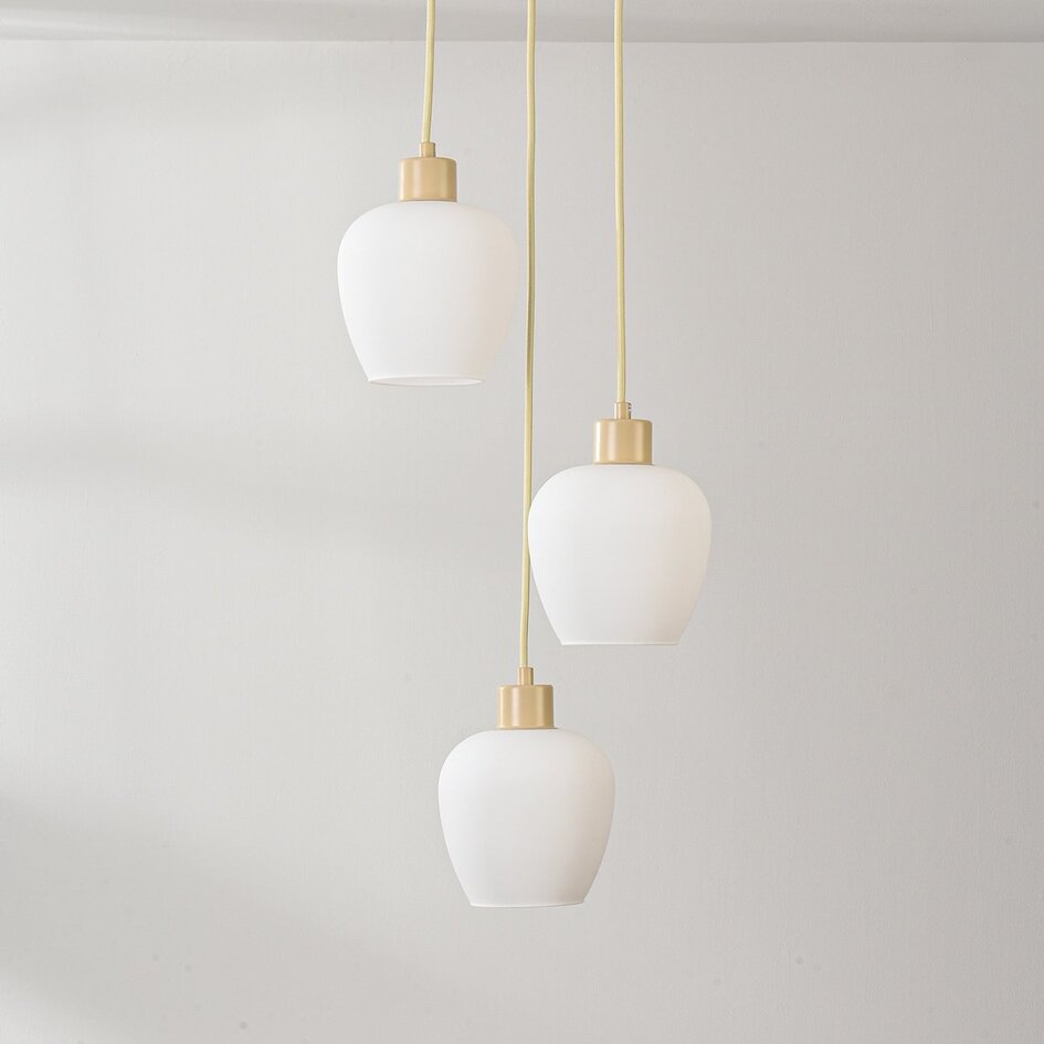 Suspension moderne Stockton - beige avec verre blanc laiteux, 3 lumières