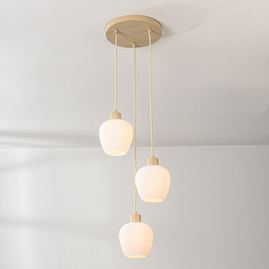 Suspension moderne Stockton - beige avec verre blanc laiteux, 3 lumières