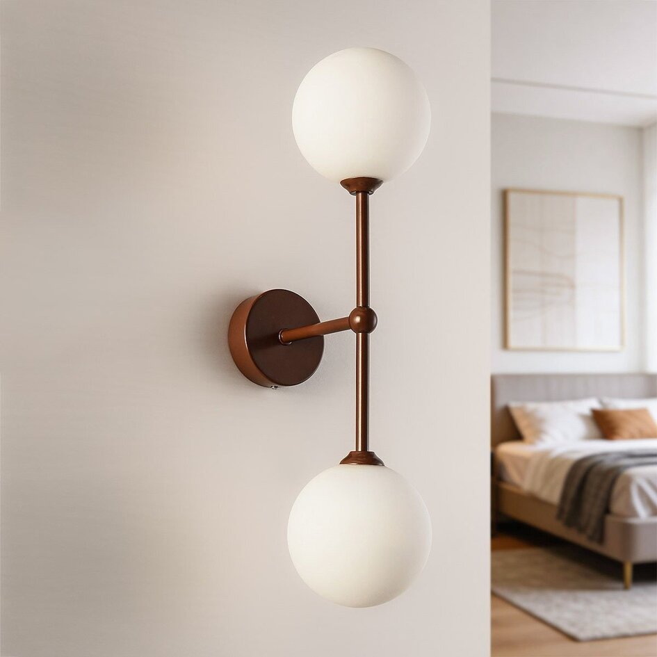 Applique murale moderne Runda avec verre blanc laiteux, 2 lumières