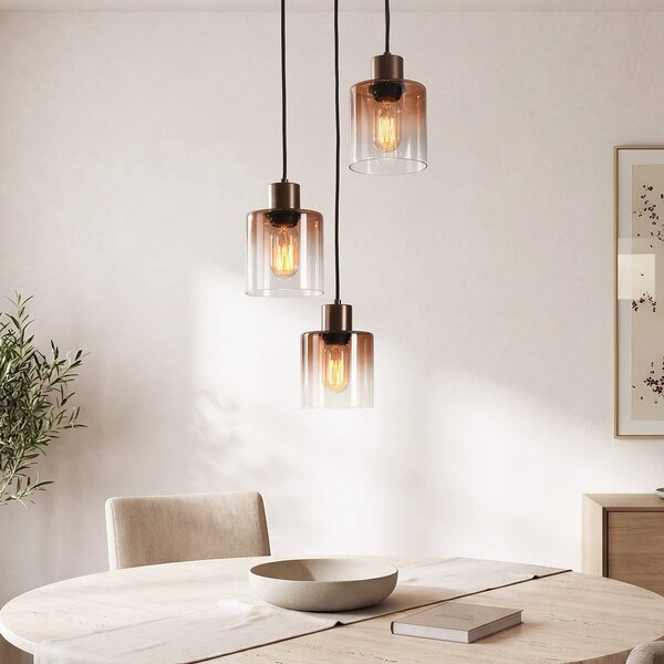 Suspension design Pella avec trois abat-jours en verre effet ombré brun