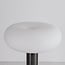 Lampe de table rechargeable Zarya avec variateur tactile, verre blanc laiteux et station de recharge
