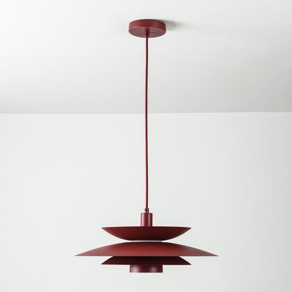 Suspension Alvra en rouge bordeaux mat