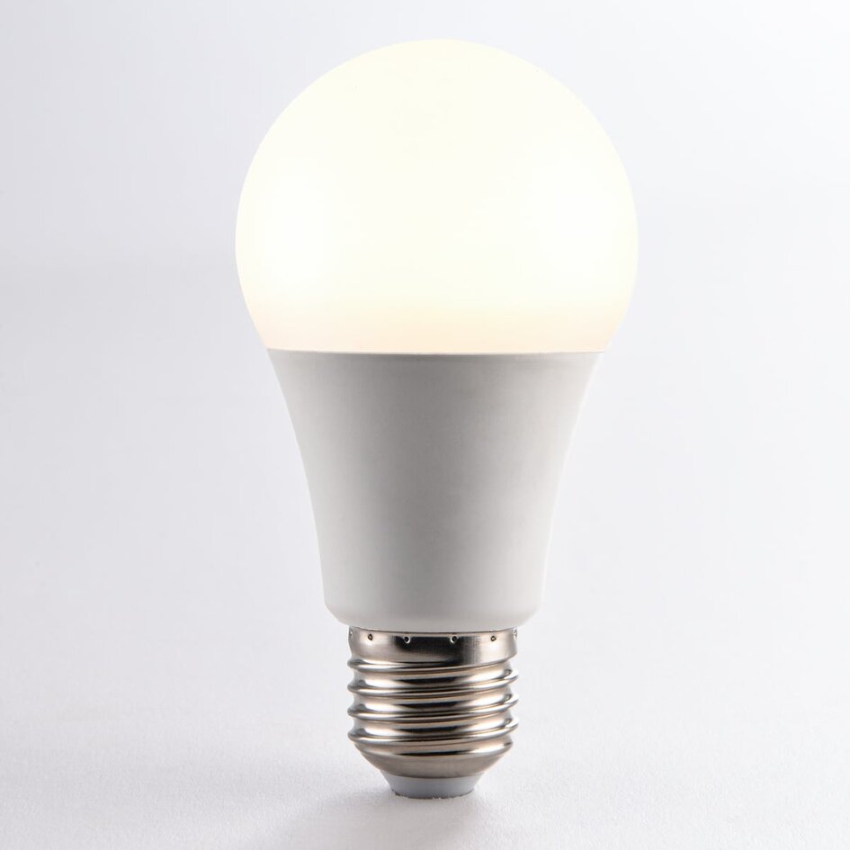 Ampoule LED E27 dimmable avec télécommande 7W, blanc laiteux, Ø60 - RGB et 3000K (télécommande vendue séparément)
