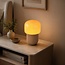 Lampe de table Ledine en verre ambré à pied strié en taupe