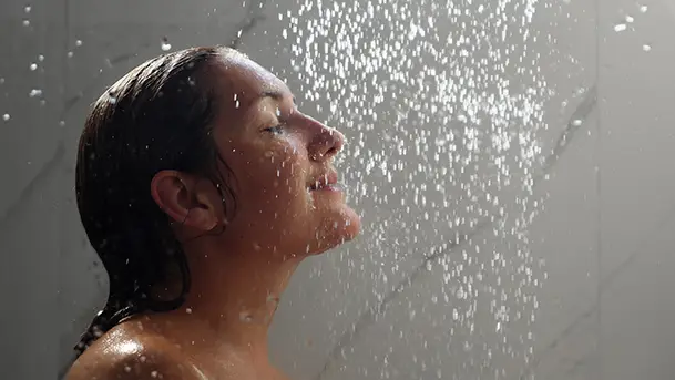 Is elektrisch douchen voordeliger dan gas?