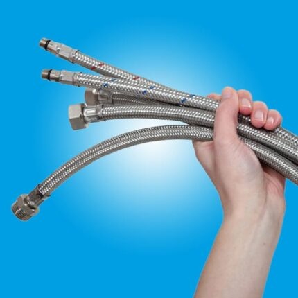 Welke materialen worden gebruikt in flexibele aansluitslangen?