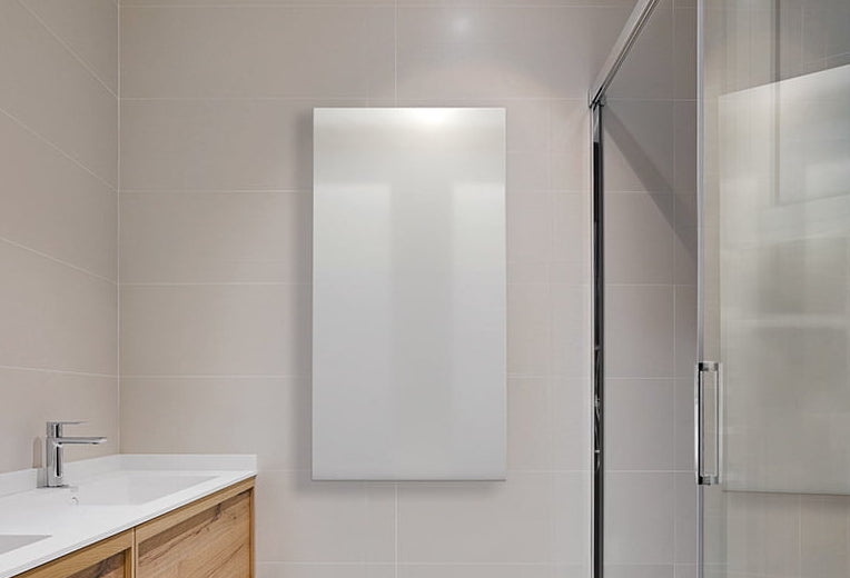 Infrarood paneel van glas of metaal: wat is het verschil en wat past bij uw ruimte? 