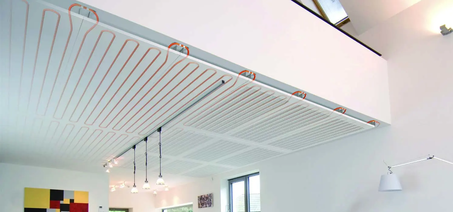 Plafondverwarming of vloerverwarming: wat past het beste bij uw woning?