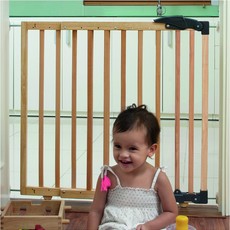 Clippasafe Extendable Dual Fix Wooden Gate  68-102 cm